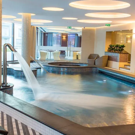Aura Adults Only 4* Balatonfüred