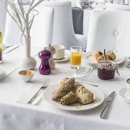 Hotell Aura Adults Only