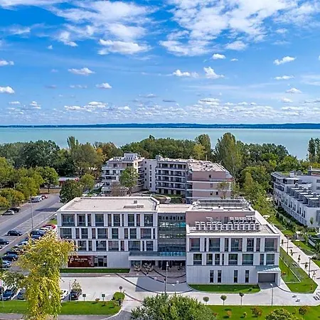 Aura Adults Only Szálloda Balatonfüred