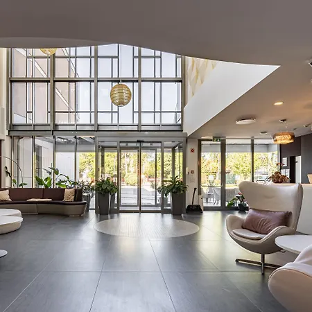 Aura Adults Only 4* Balatonfüred