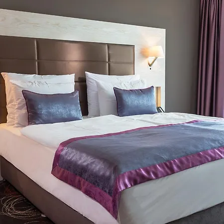 Aura Adults Only 4* Balatonfüred