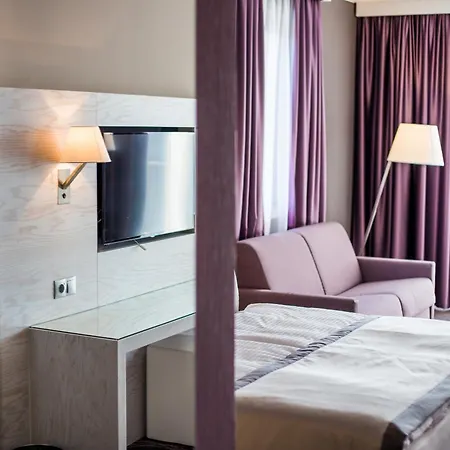 Aura Adults Only 4* Balatonfüred