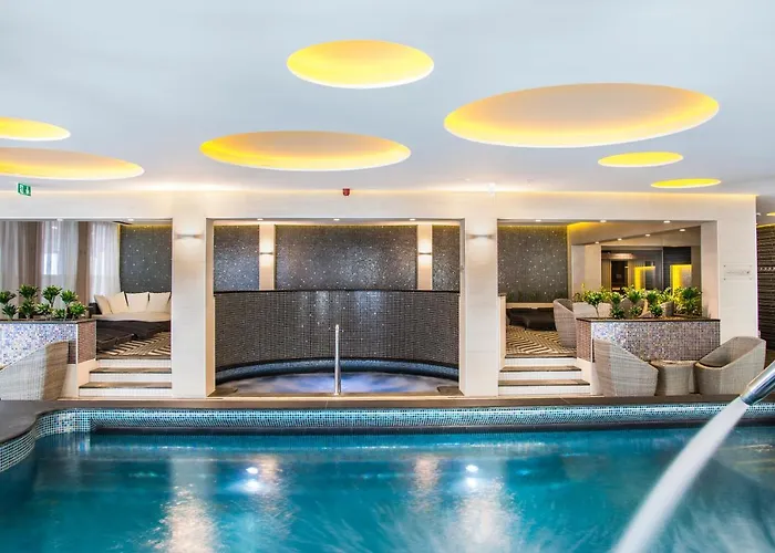 Aura Adults Only Балатонфюред